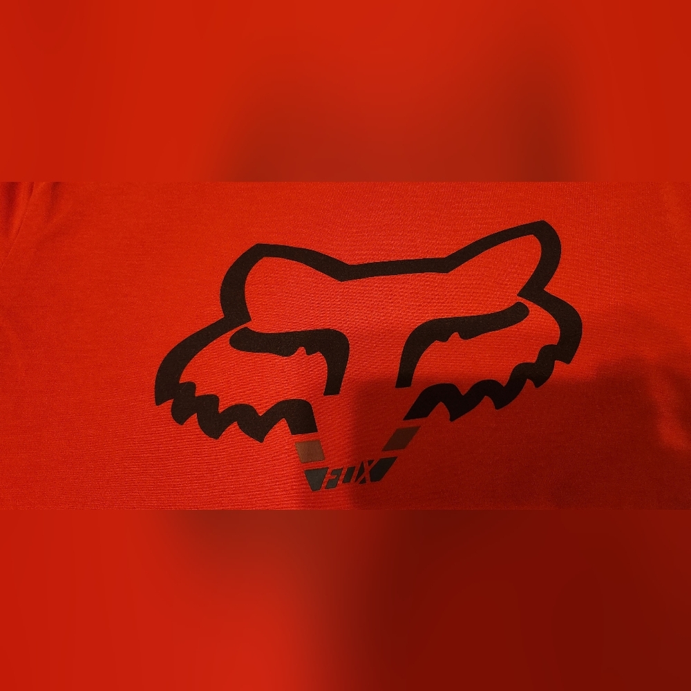 Red Fox Racing T-Shirt - Picture 3 of 8